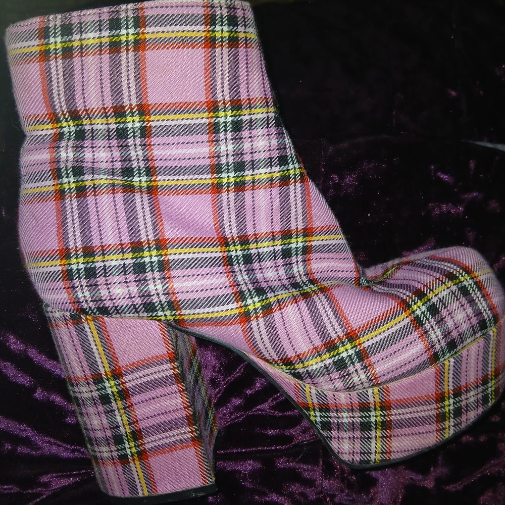 Plaid Pink Platform Boots - Picture 3 of 5